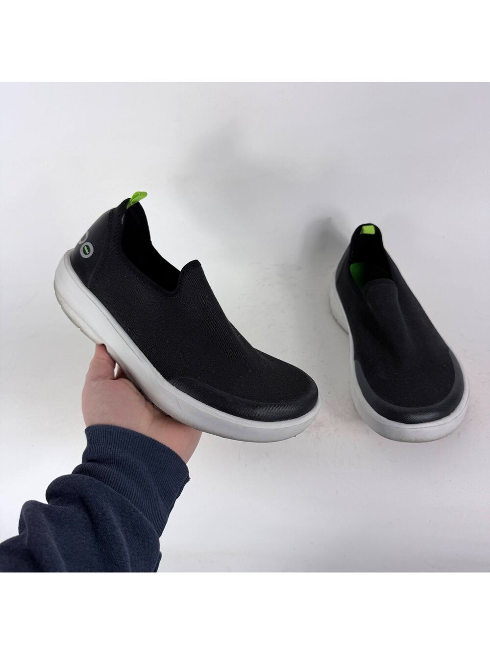 Oofos Oomg Eezee Casual Sneakers Women's 7.5 Black Slip-On Comfort Shoes